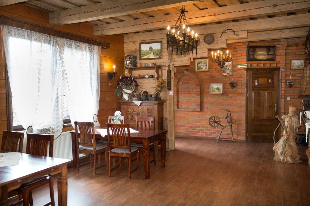 Oberza Acomodação com café da manhã Borsuki Exterior foto